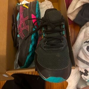 Multi color asic TRIED ON BUT TOO BIG NIB